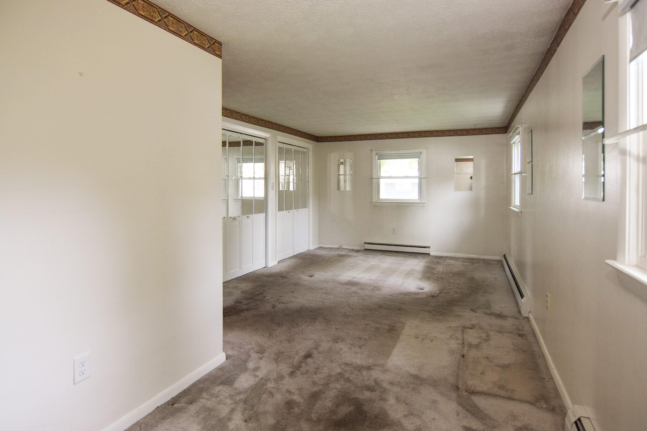 92 Farview Drive Sanford ME 04073