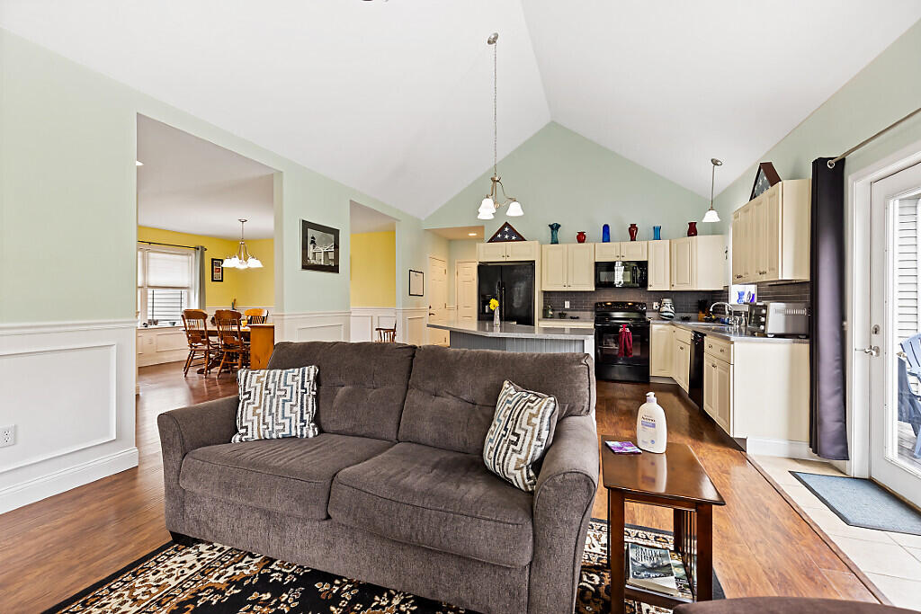 19 Fieldstone Drive Augusta ME 04330