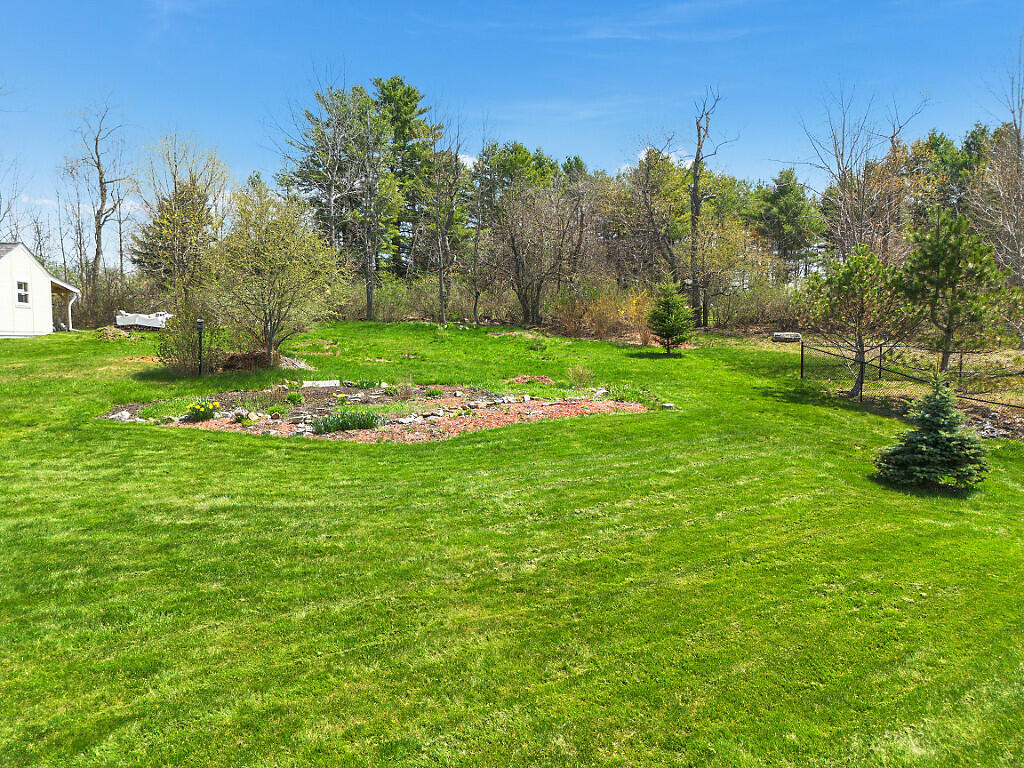 19 Fieldstone Drive Augusta ME 04330