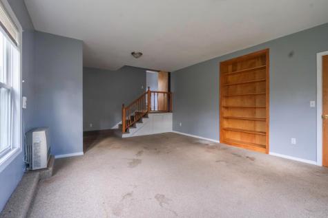 62 Litchfield Road Bowdoin ME 04287