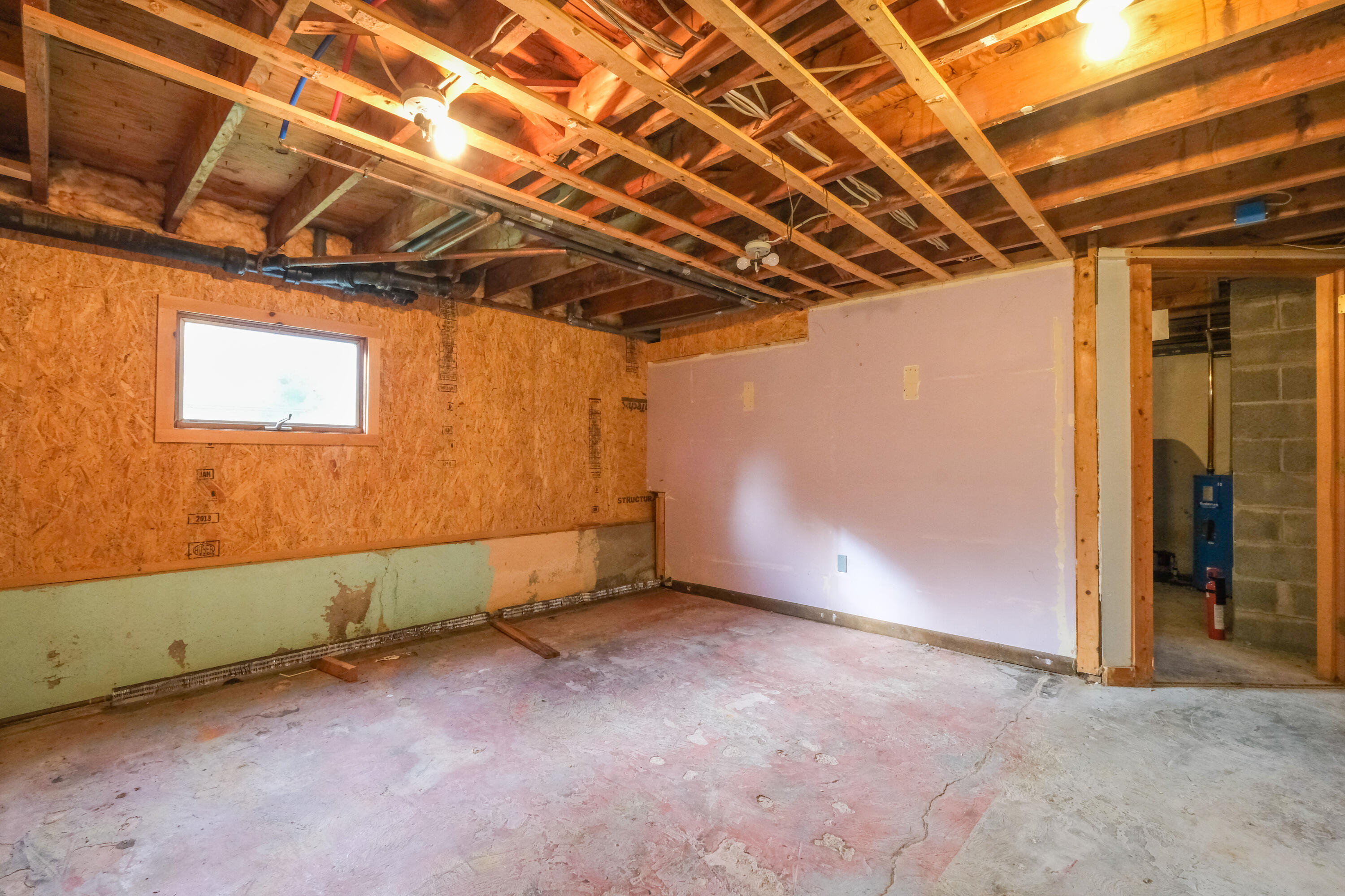 62 Litchfield Road Bowdoin ME 04287