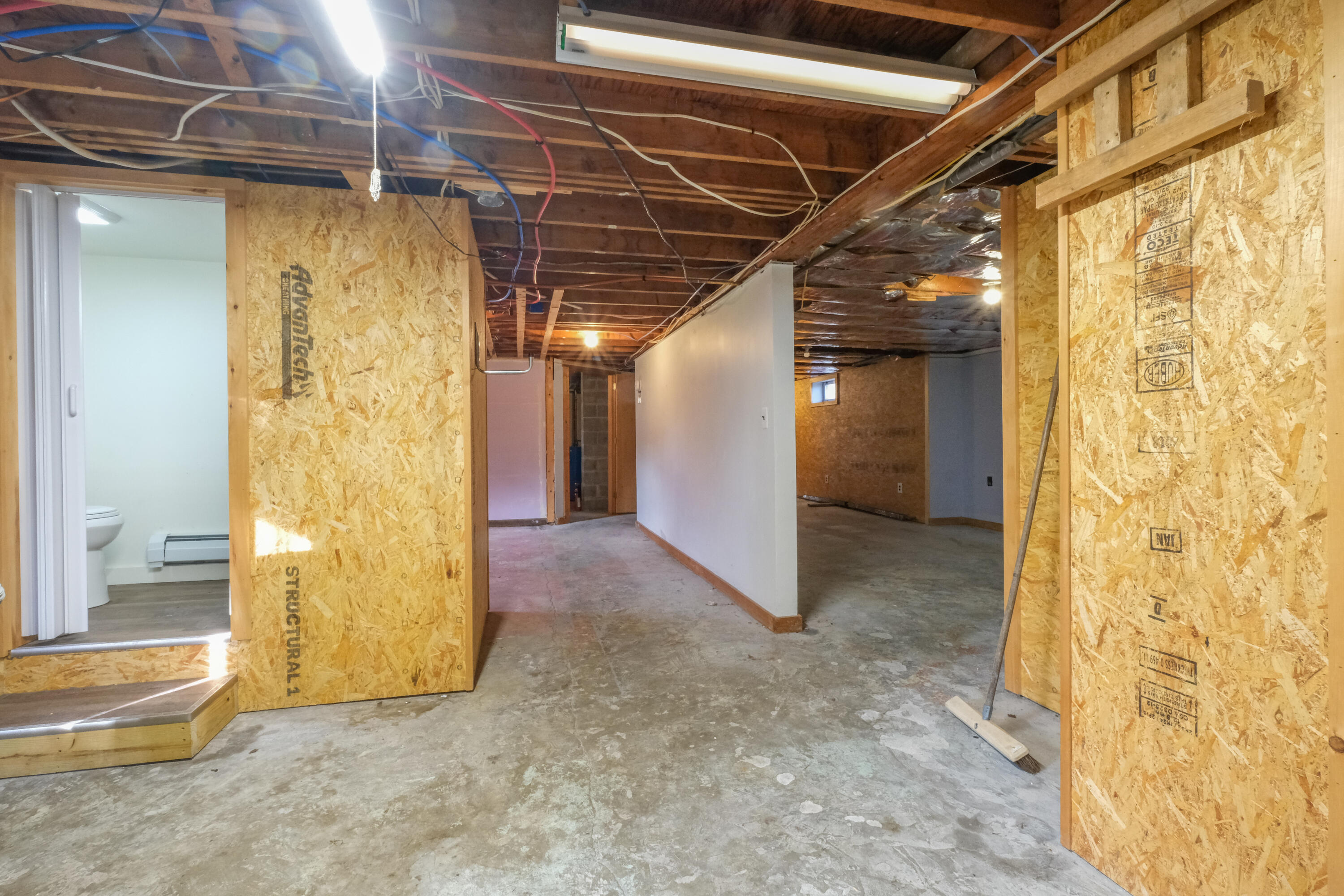 62 Litchfield Road Bowdoin ME 04287