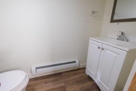 62 Litchfield Road Bowdoin ME 04287