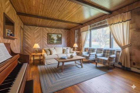 62 Litchfield Road Bowdoin ME 04287