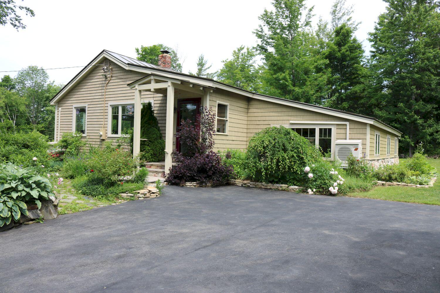 206 Drury Road Solon ME 04979
