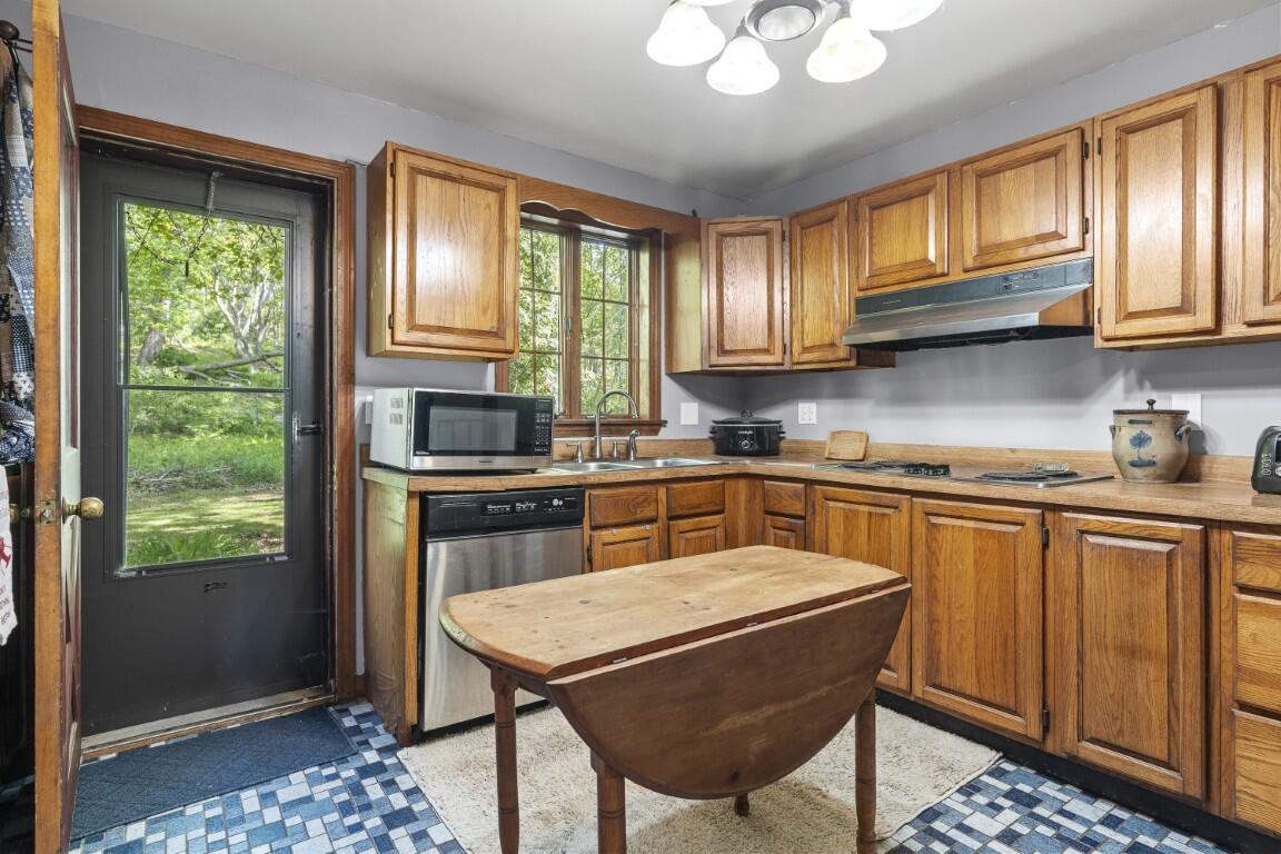 58 Roads End Road Boothbay Harbor ME 04538