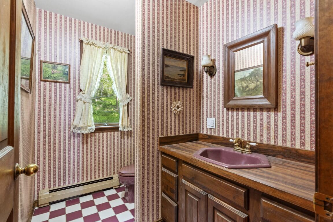 58 Roads End Road Boothbay Harbor ME 04538