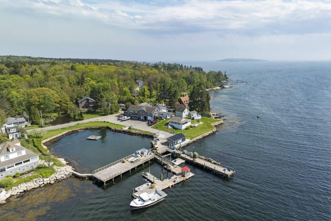 58 Roads End Road Boothbay Harbor ME 04538