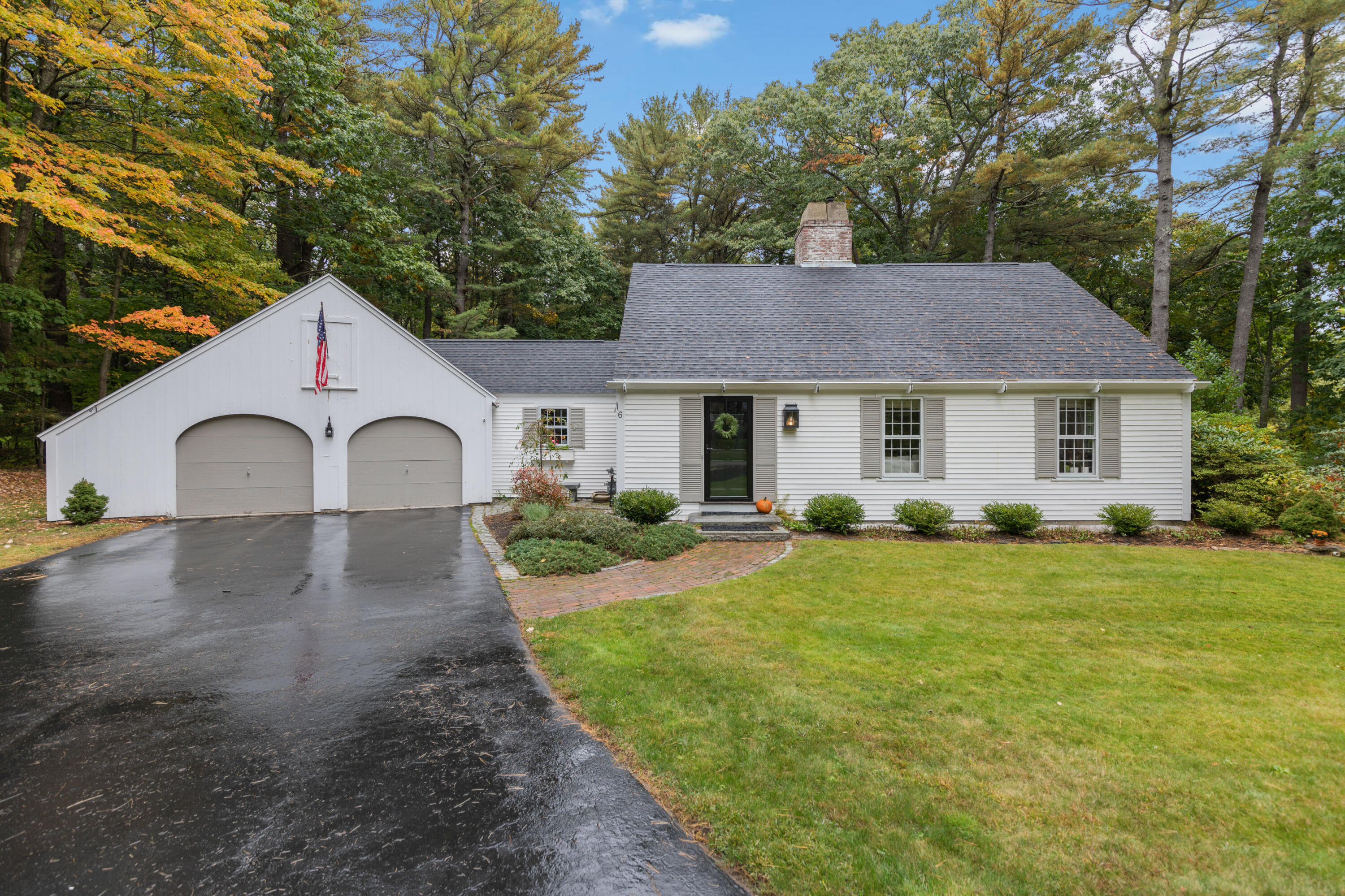 6 Ole Musket Road Cumberland Maine Real Estate Listing MLS 1545701