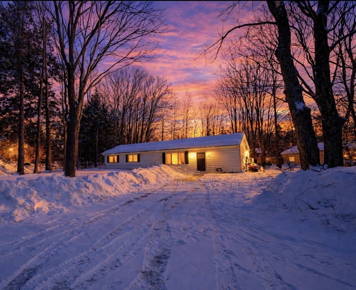 16 Daniel Street Gorham ME 04038