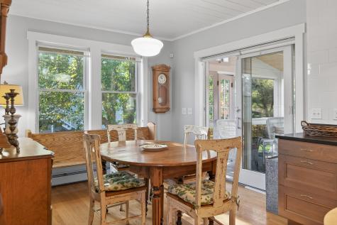 202 Two Lights Road Cape Elizabeth ME 04107