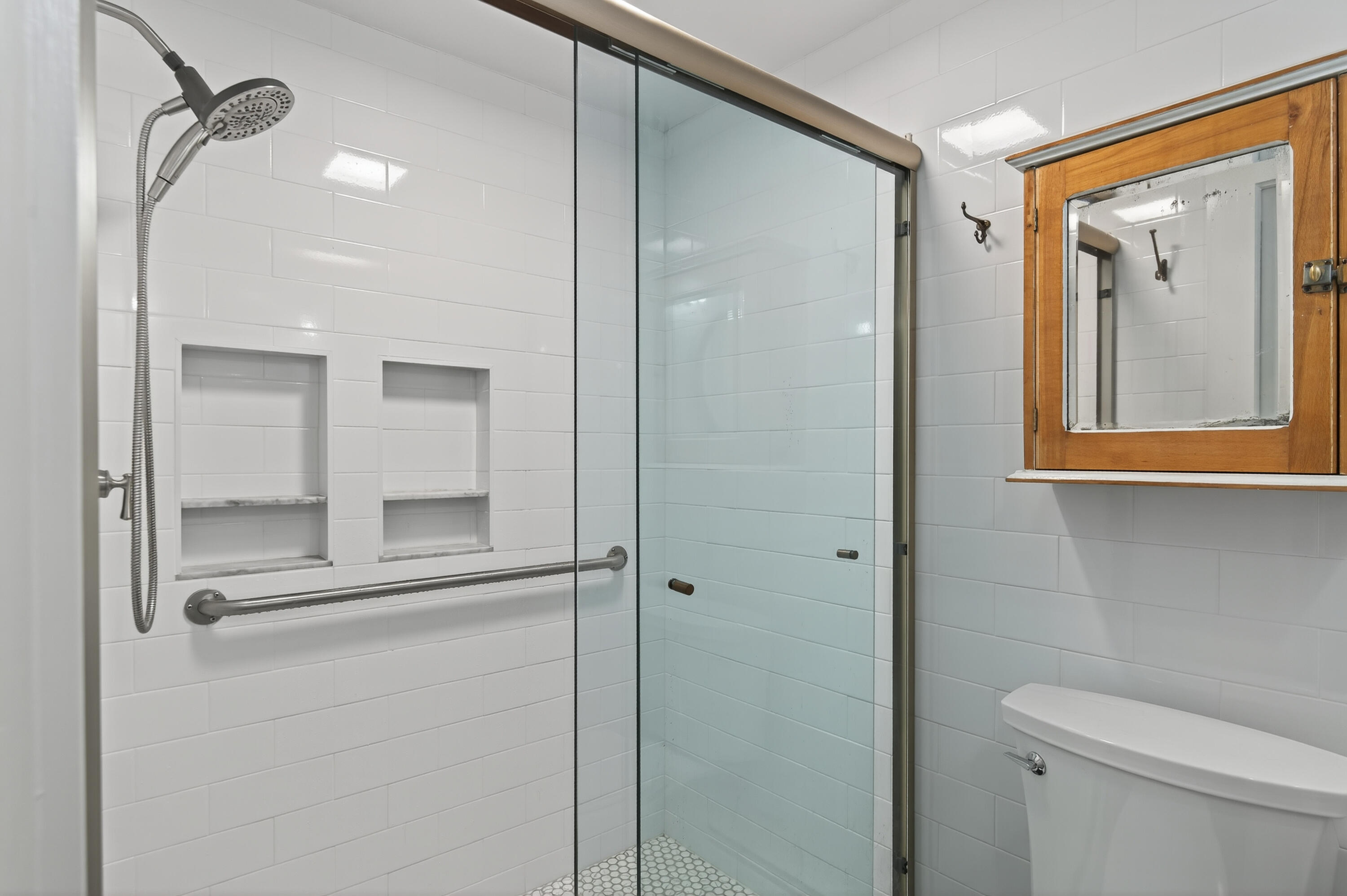 202 Two Lights Road Cape Elizabeth ME 04107