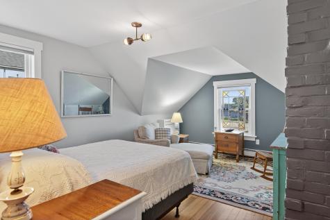 202 Two Lights Road Cape Elizabeth ME 04107