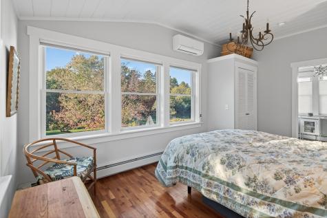 202 Two Lights Road Cape Elizabeth ME 04107