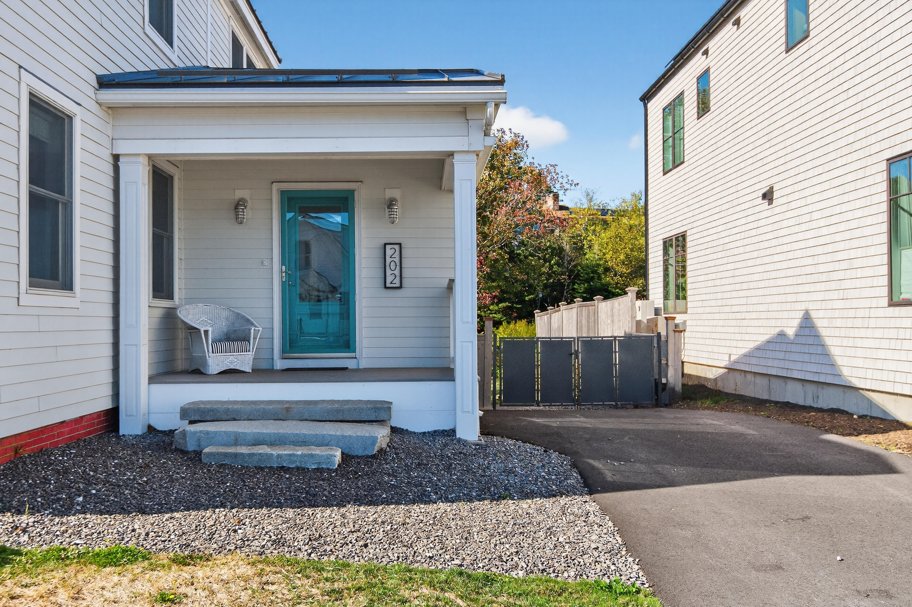 202 Two Lights Road Cape Elizabeth ME 04107