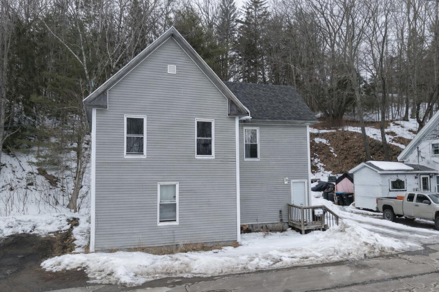 25 Margin Street Orono ME 04473