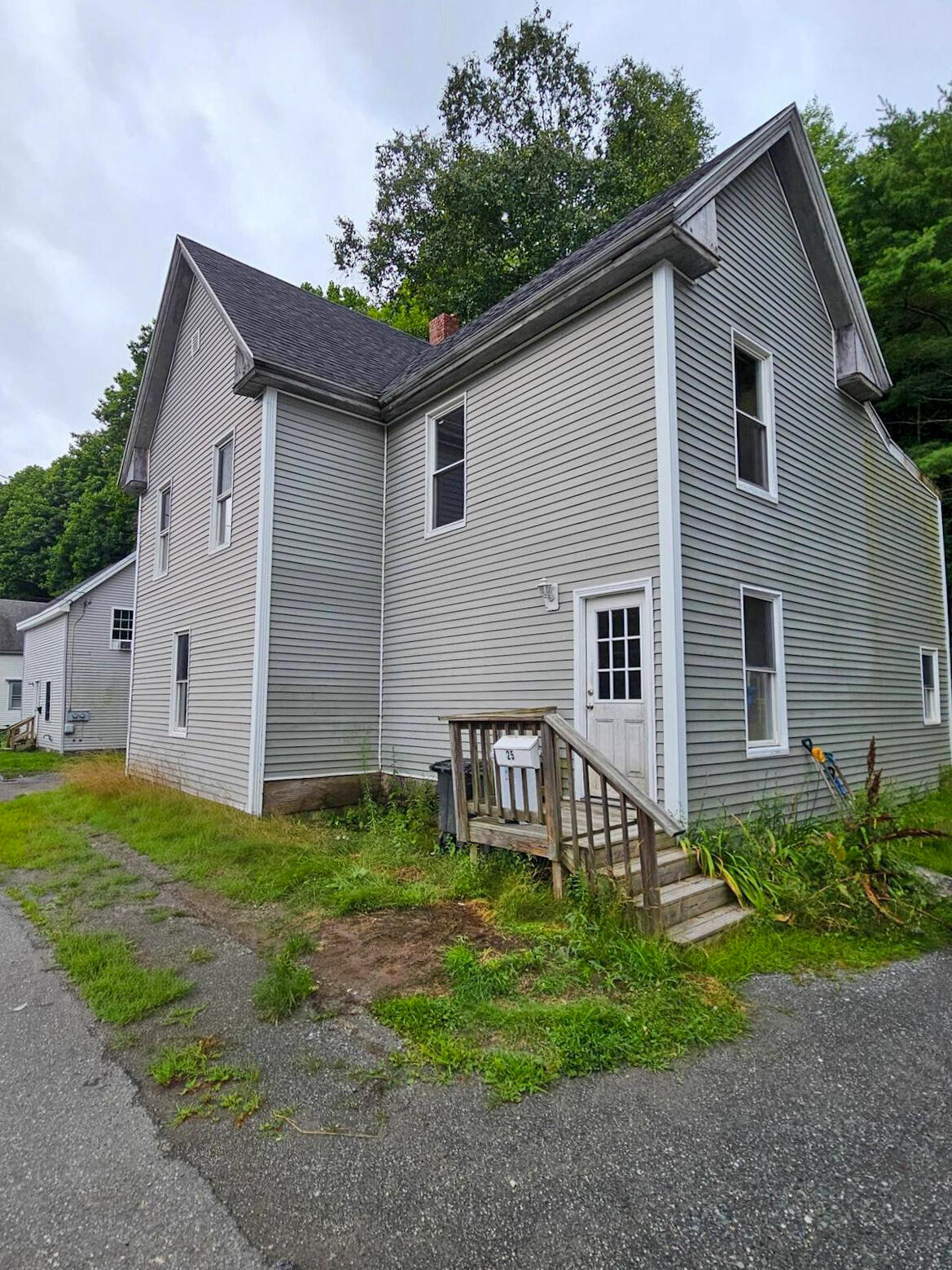 25 Margin Street Orono ME 04473