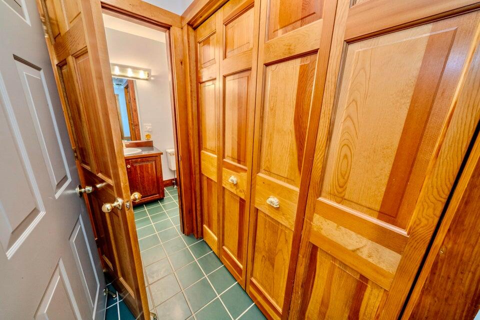 19 Glenview Lane Belfast ME 04915