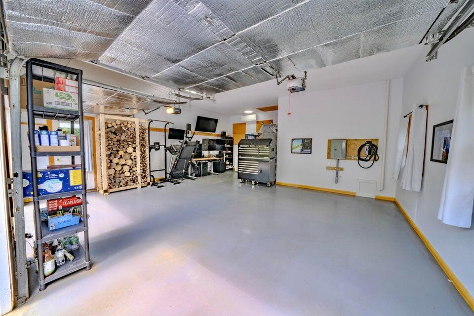 19 Glenview Lane Belfast ME 04915