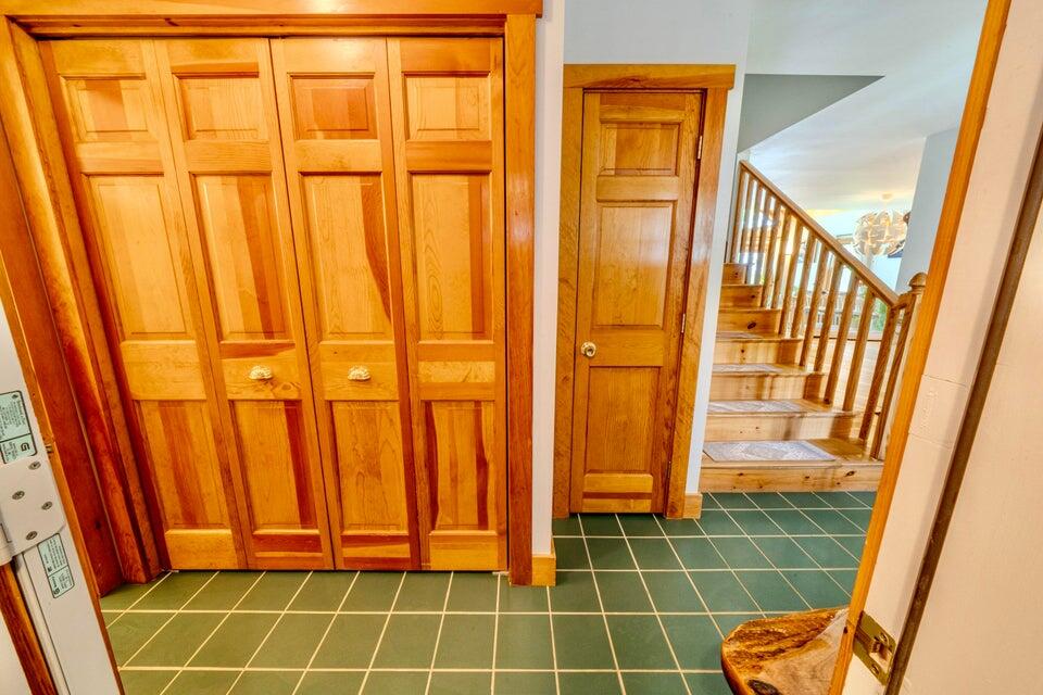 19 Glenview Lane Belfast ME 04915