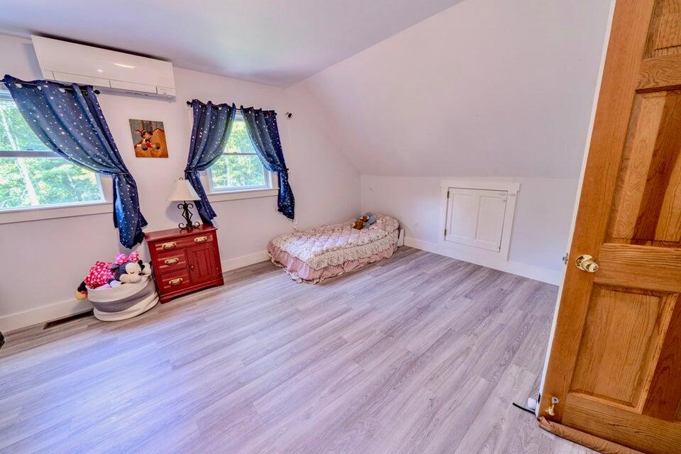 19 Glenview Lane Belfast ME 04915