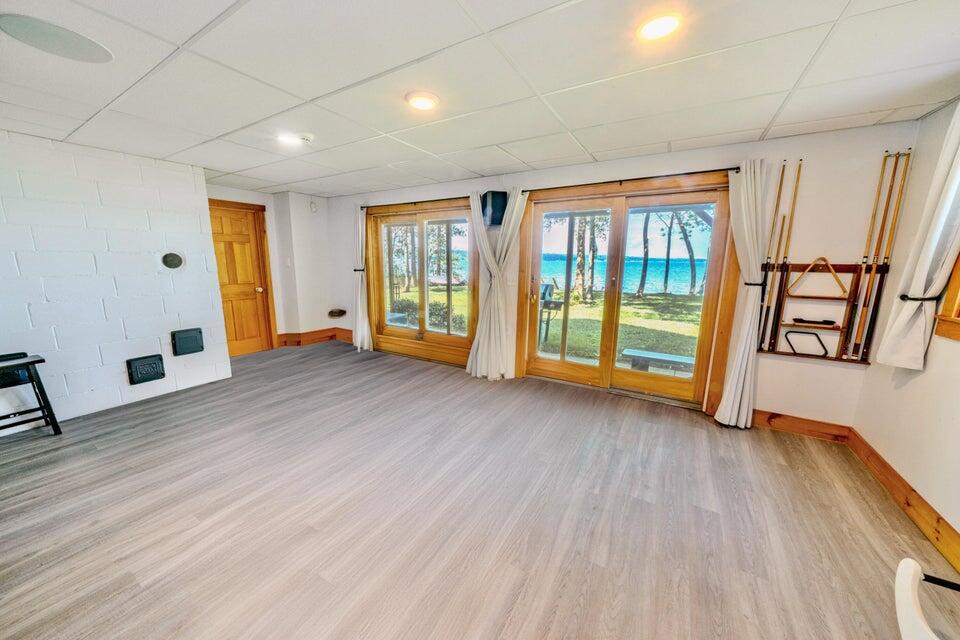 19 Glenview Lane Belfast ME 04915