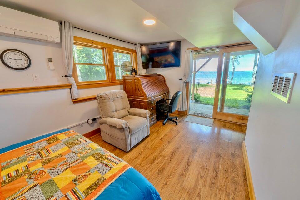 19 Glenview Lane Belfast ME 04915