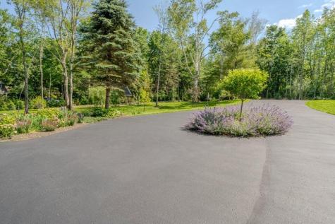 19 Glenview Lane Belfast ME 04915