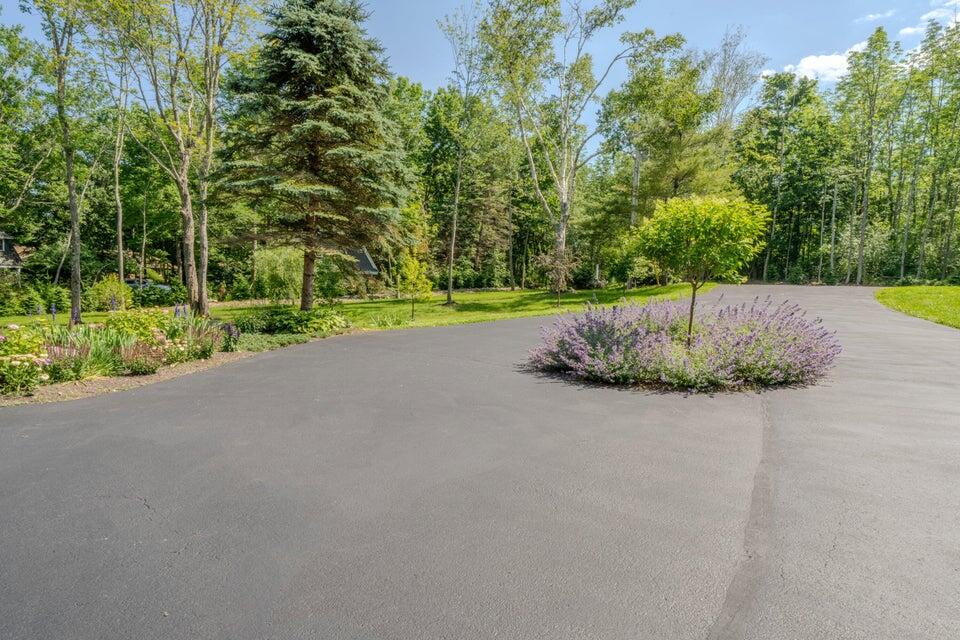 19 Glenview Lane Belfast ME 04915