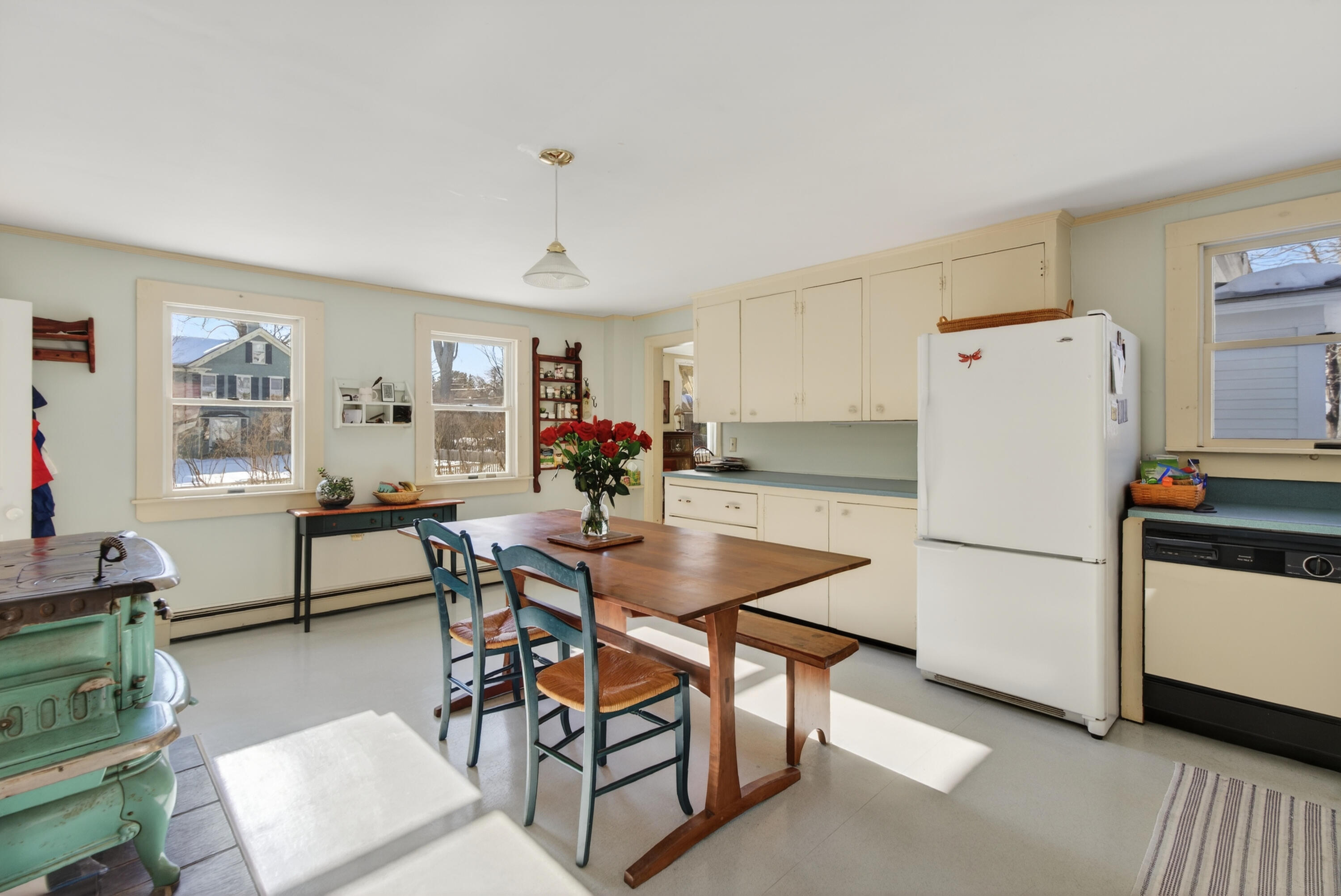 18 Portland Street Yarmouth ME 04096