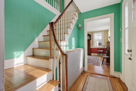 18 Portland Street Yarmouth ME 04096