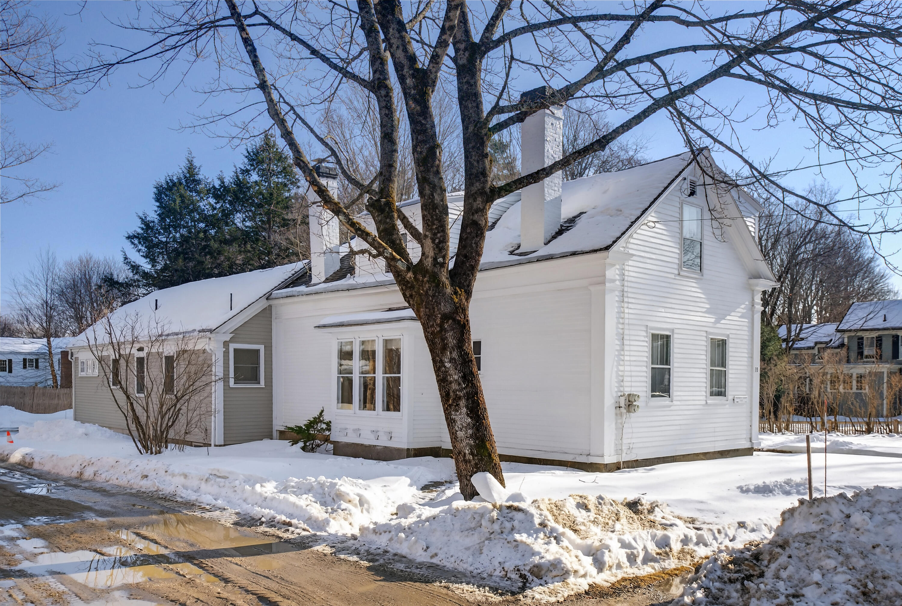 18 Portland Street Yarmouth ME 04096