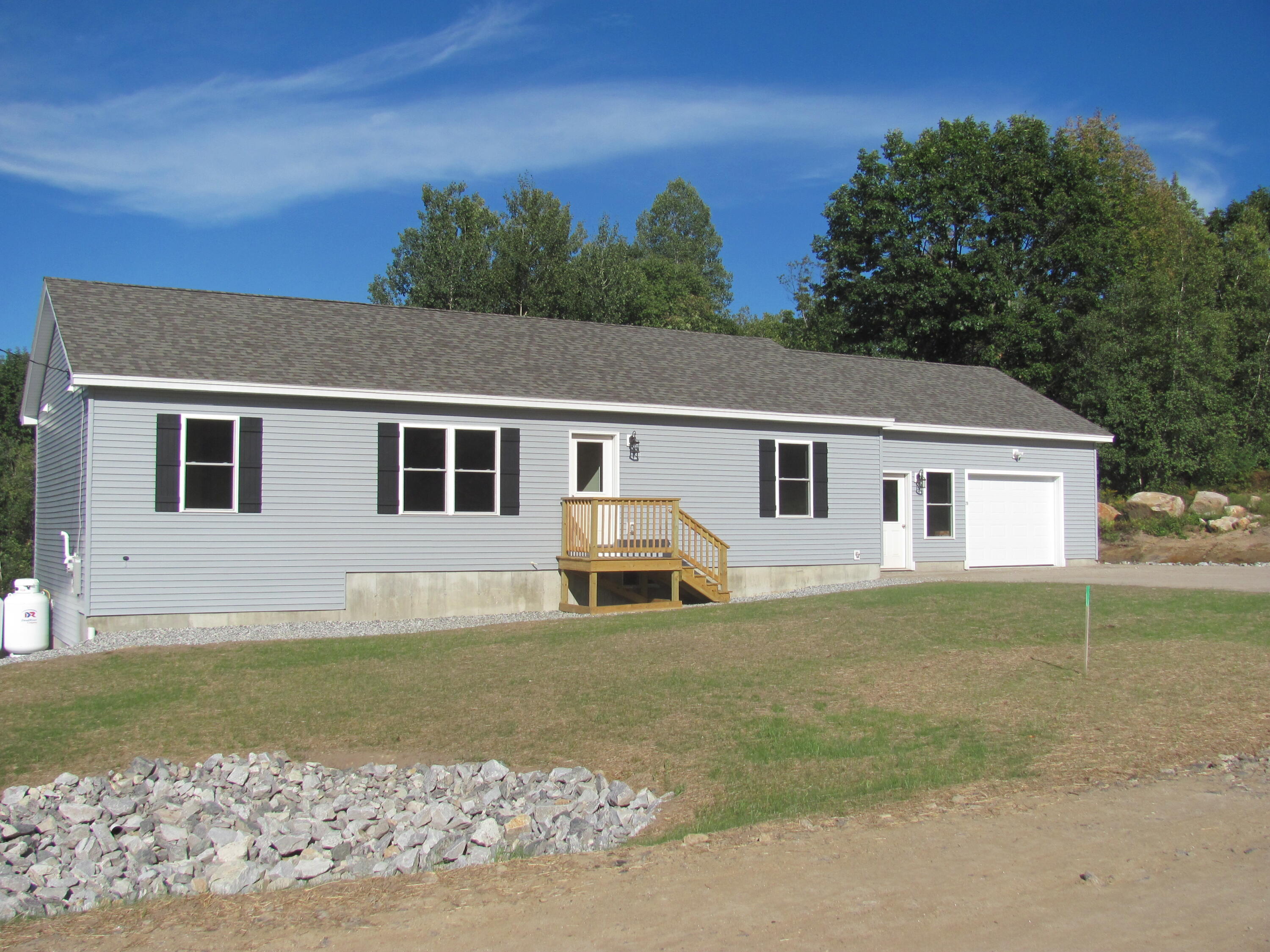 15 Welchville Commons Oxford ME 04270