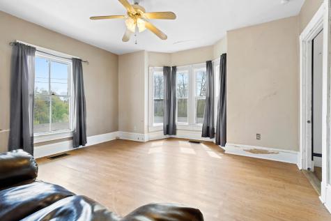 149 Pleasant Street Rockland ME 04841
