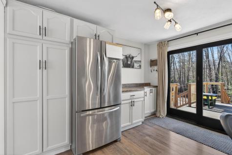 8 Jesse Circle Sanford ME 04073
