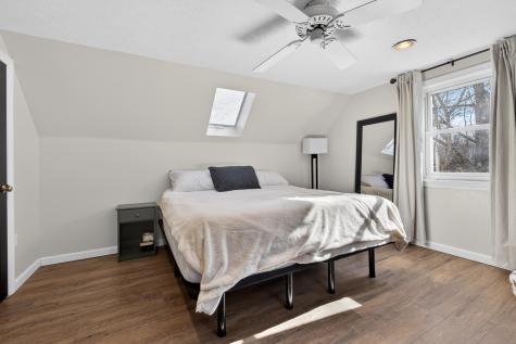 8 Jesse Circle Sanford ME 04073