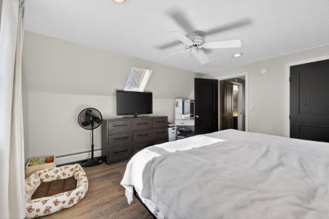 8 Jesse Circle Sanford ME 04073