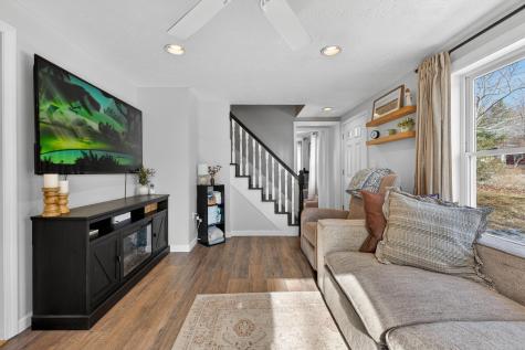 8 Jesse Circle Sanford ME 04073