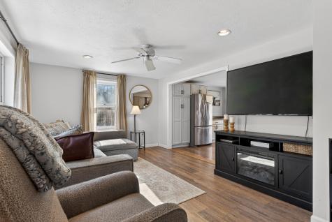 8 Jesse Circle Sanford ME 04073