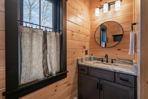 19 Barkies Way Rangeley ME 04970