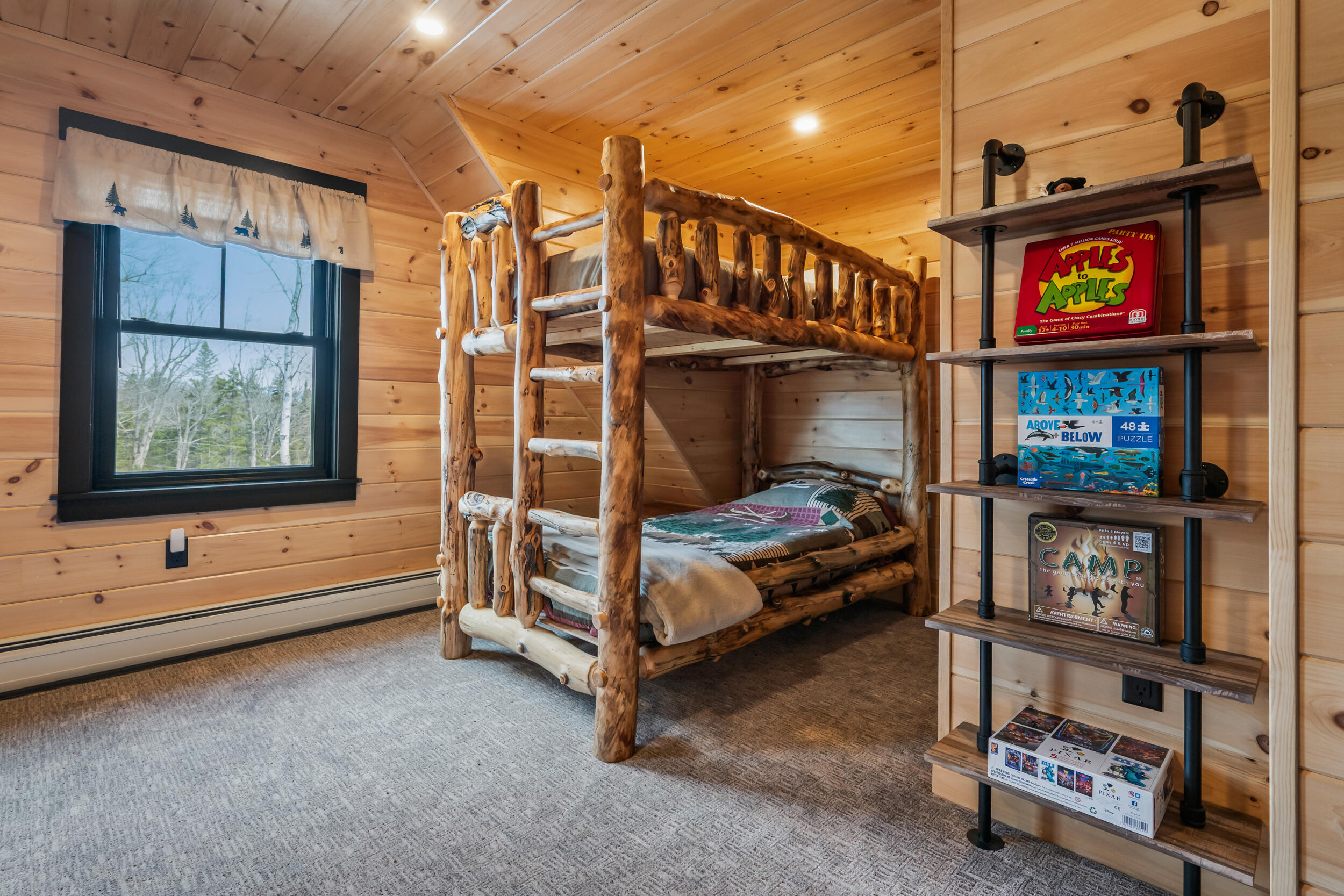 19 Barkies Way Rangeley ME 04970