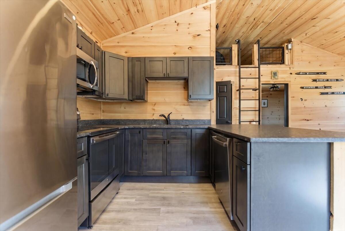 471 Bisbeetown Road Waterford ME 04088