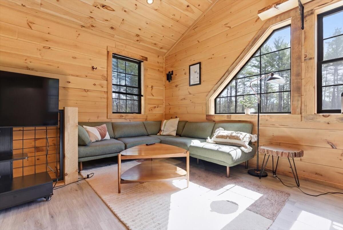 471 Bisbeetown Road Waterford ME 04088