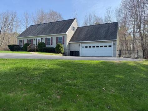 16 Alexandra Drive Gardiner ME 04345