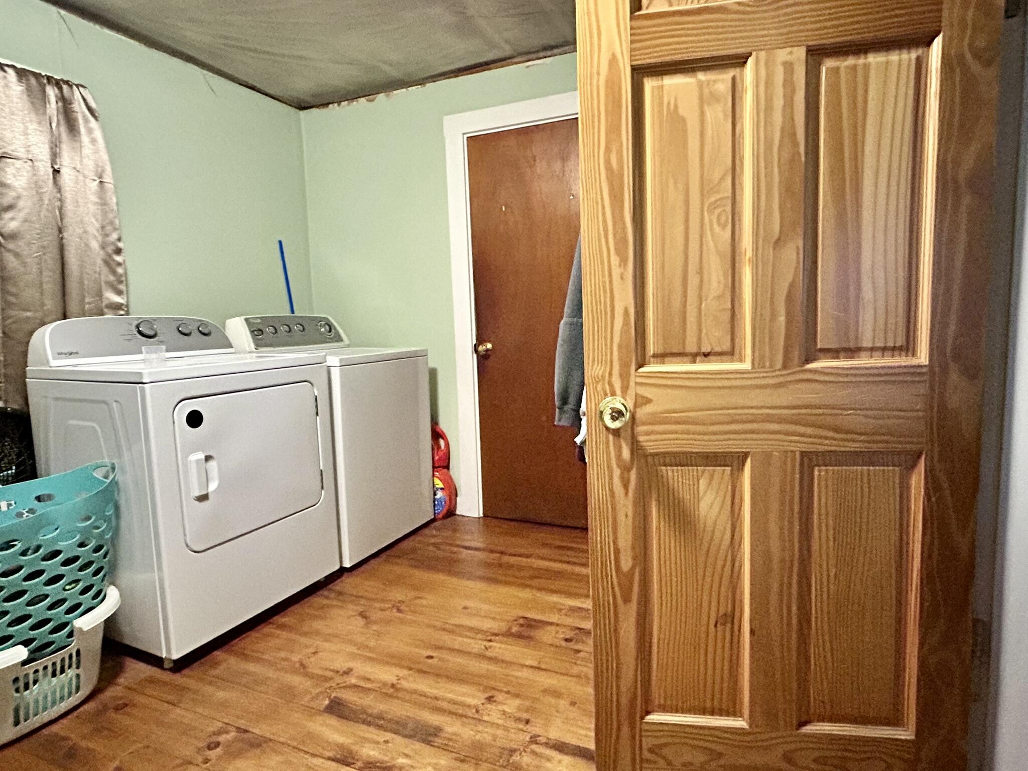 19 Elm Street Dexter ME 04930