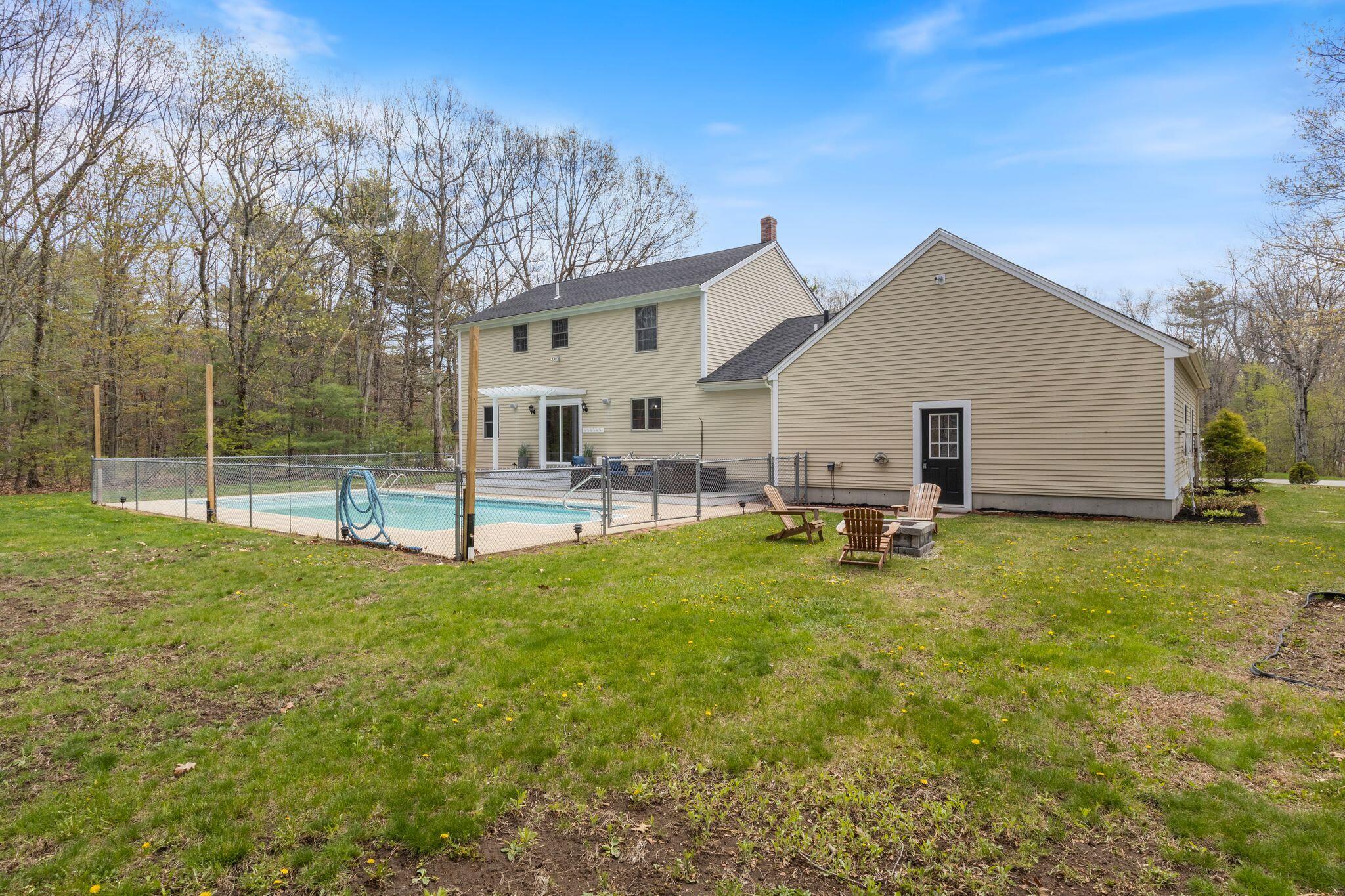 3 Gulliver Drive Sanford ME 04073
