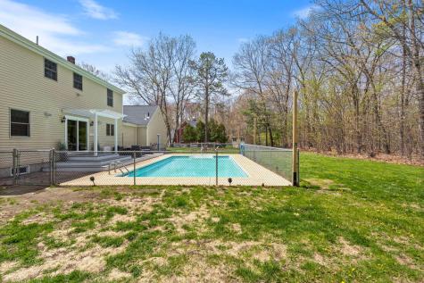 3 Gulliver Drive Sanford ME 04073