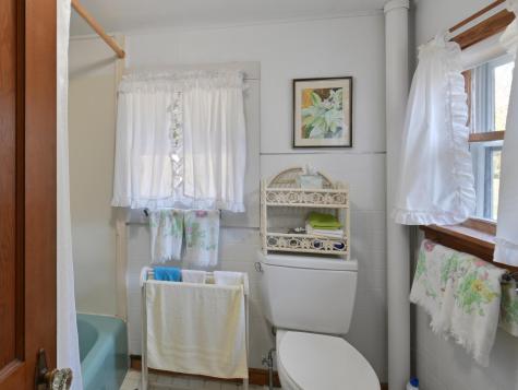 14 Deer Run Lane Swans Island ME 04685