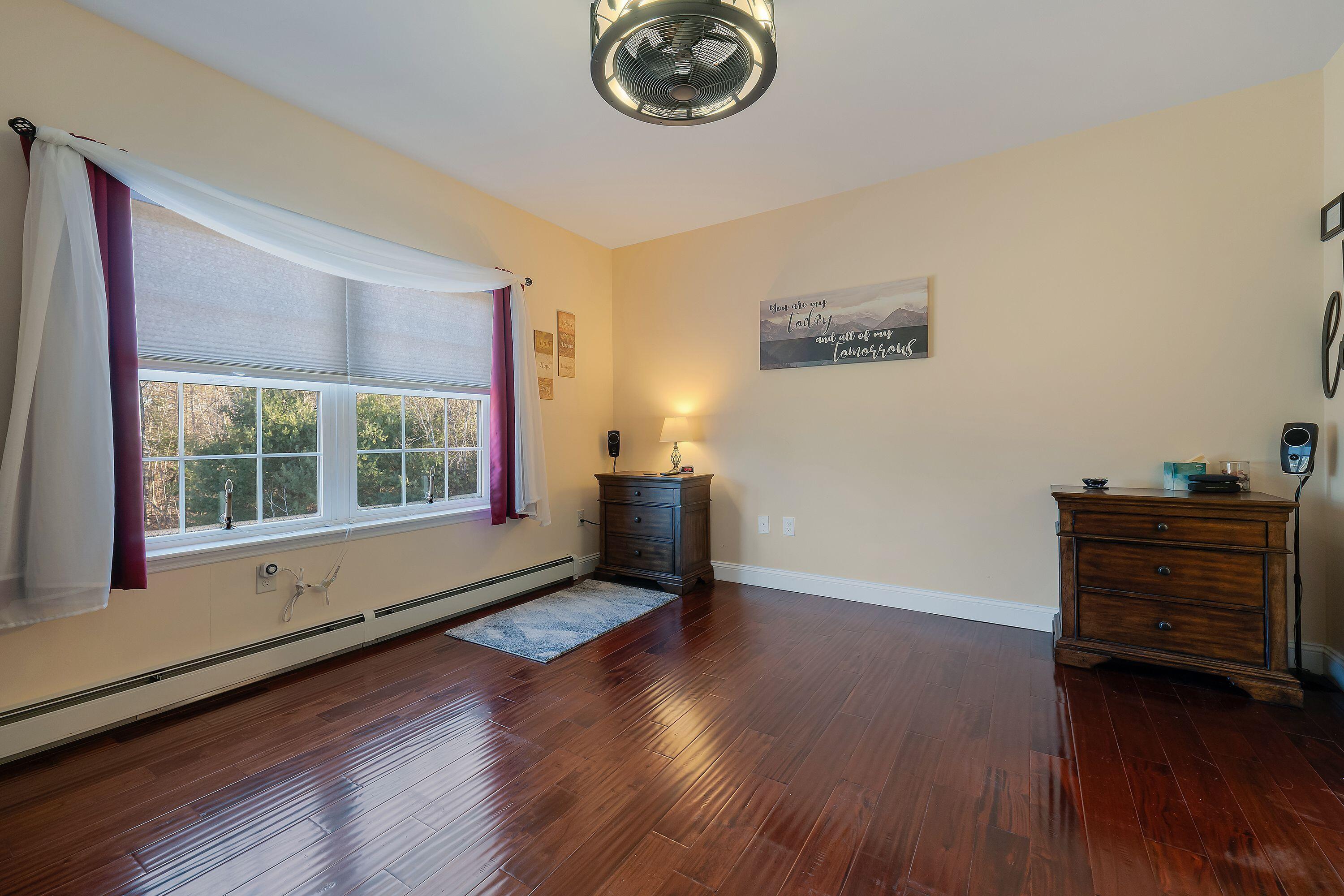 586 Foster Road Auburn ME 04210