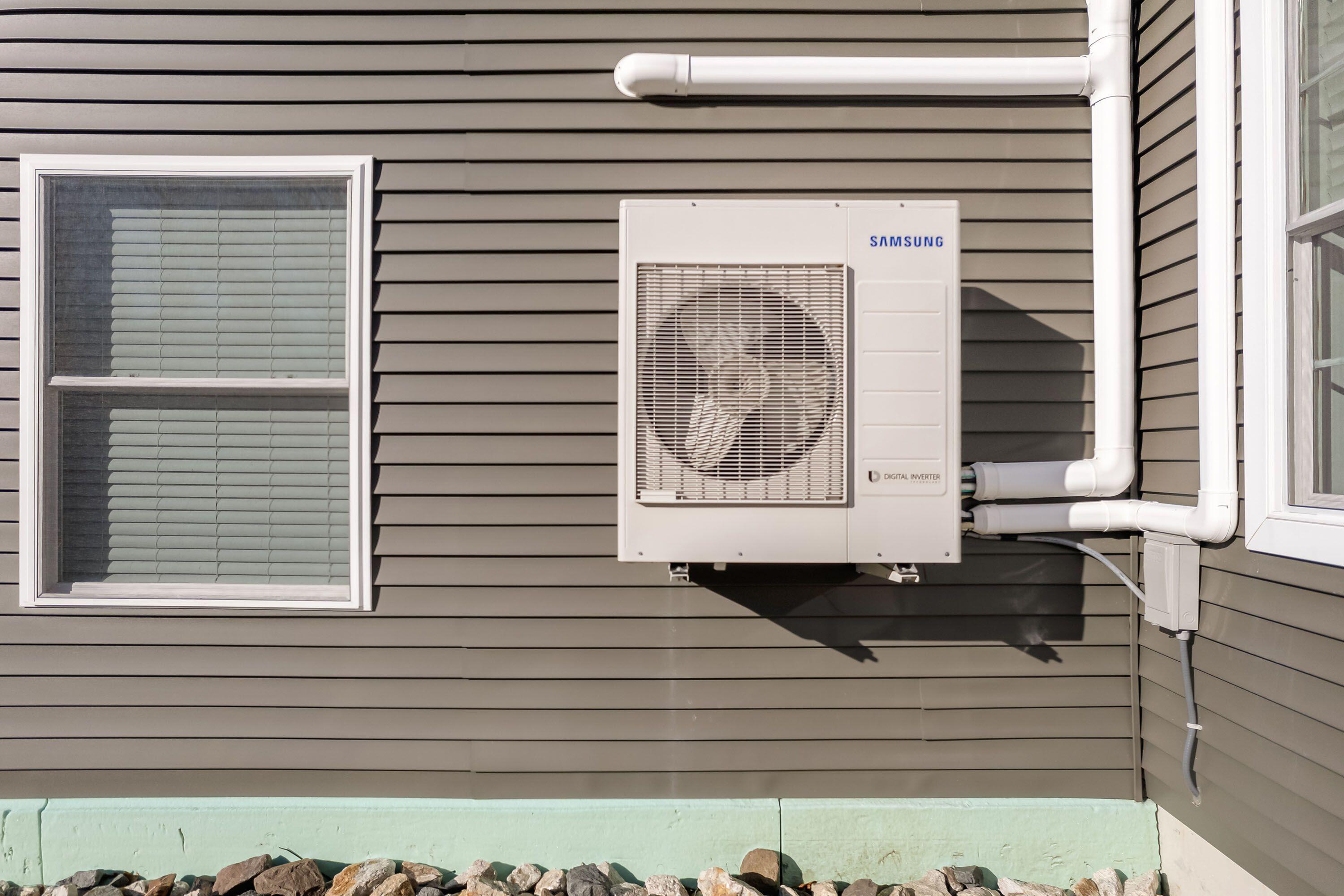 586 Foster Road Auburn ME 04210